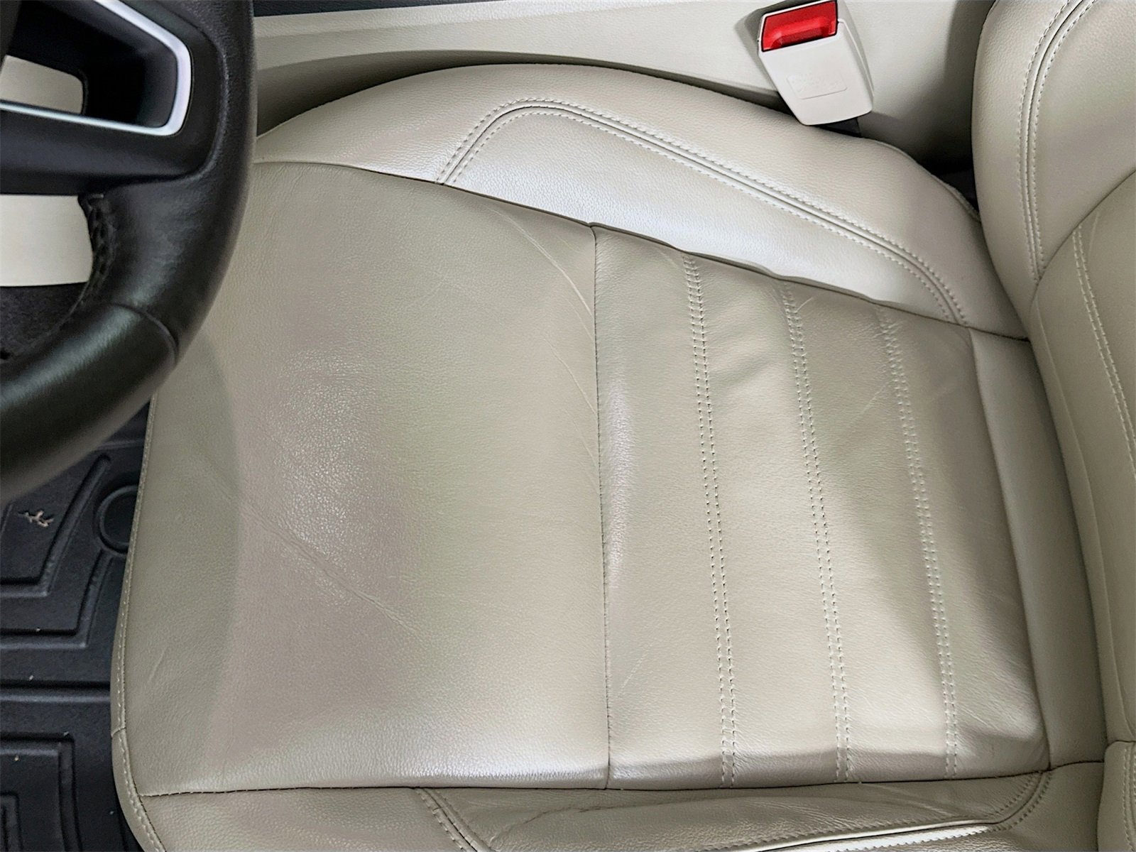 Used 2017 Ford Escape Titanium w/ Equipment Group 301A image 19