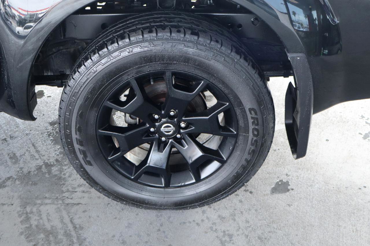Used 2020 Nissan Frontier SV w/ Midnight Edition Floor Mats RWD image 42