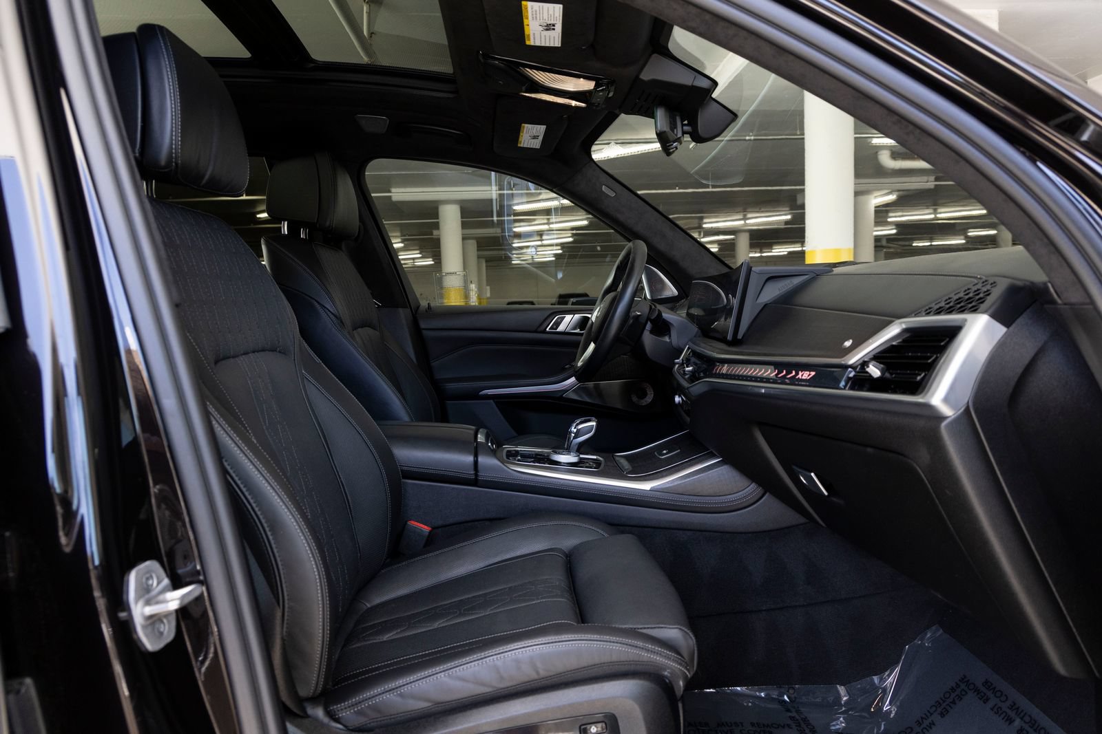 Used 2023 BMW ALPINA XB7 AWD/4WD image 37