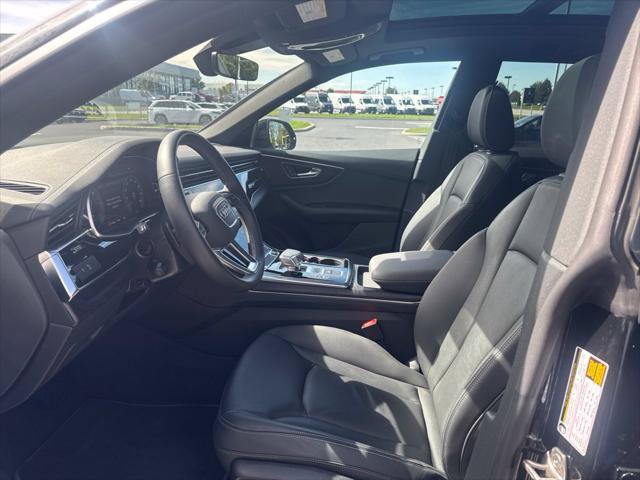 Used 2023 Audi Q8 Premium w/ Convenience Package AWD/4WD image 35