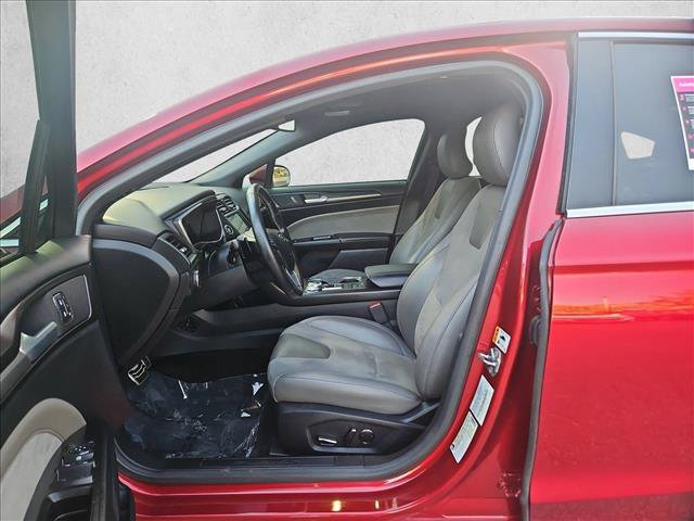 Used 2017 Ford Fusion Sport w/ Equipment Group 401A AWD/4WD image 17