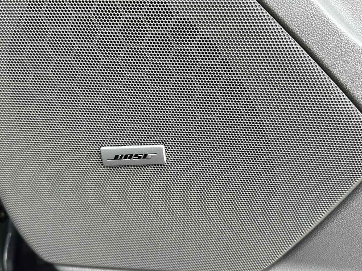 Used 2017 Cadillac XT5 Luxury w/ Driver Awareness Package image 24