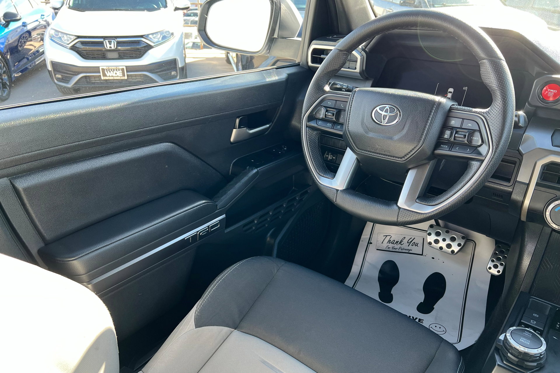 Used 2024 Toyota Tacoma TRD Sport image 11