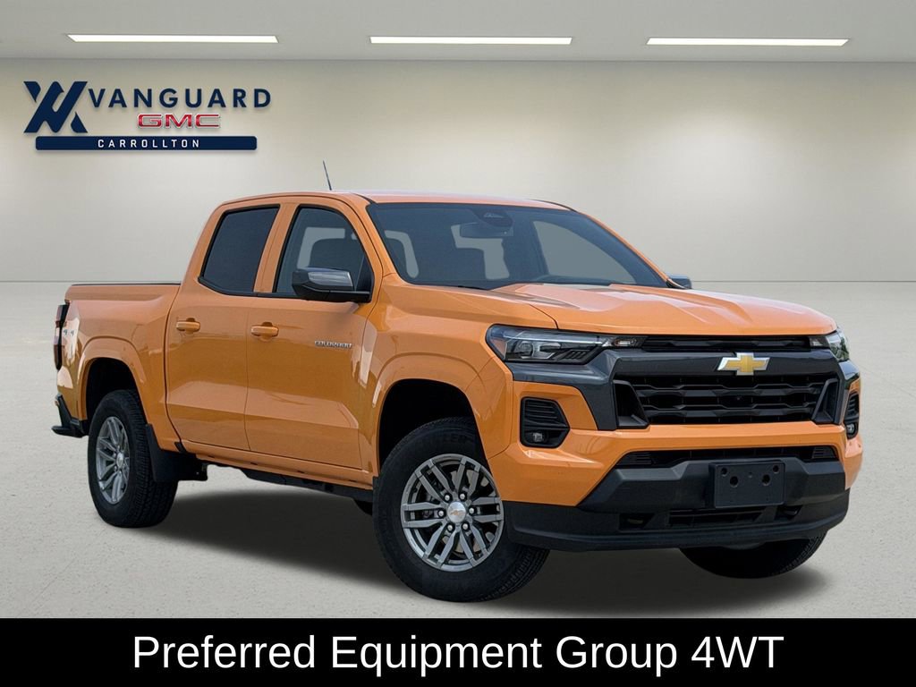 Used 2025 Chevrolet Colorado LT w/ LT Convenience Package AWD/4WD image 2