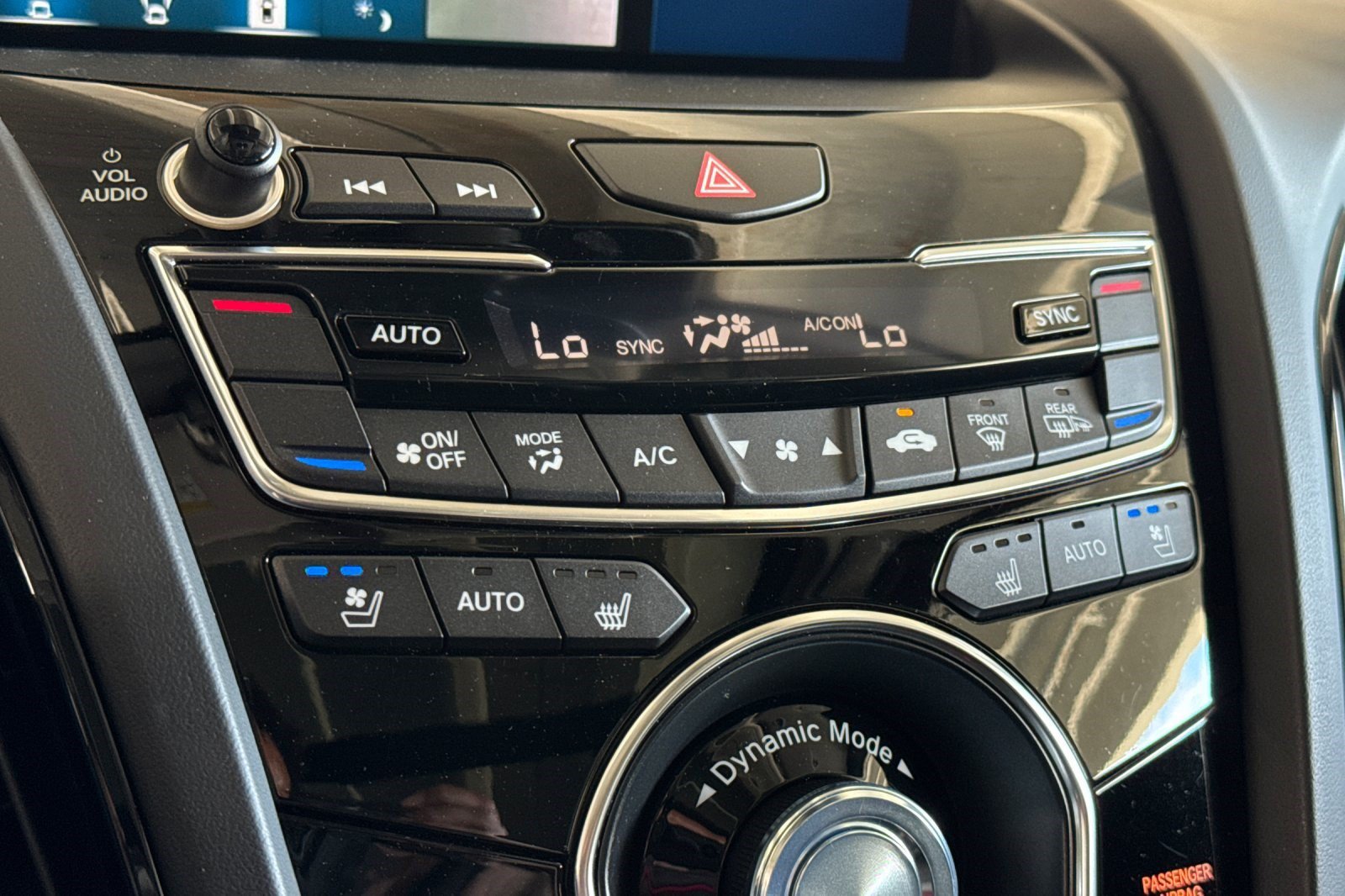Used 2023 Acura RDX w/ Advance Package AWD/4WD image 18