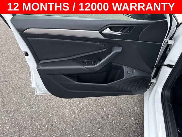 Used 2020 Volkswagen Jetta SE w/ SE Cold Weather Package FWD image 13