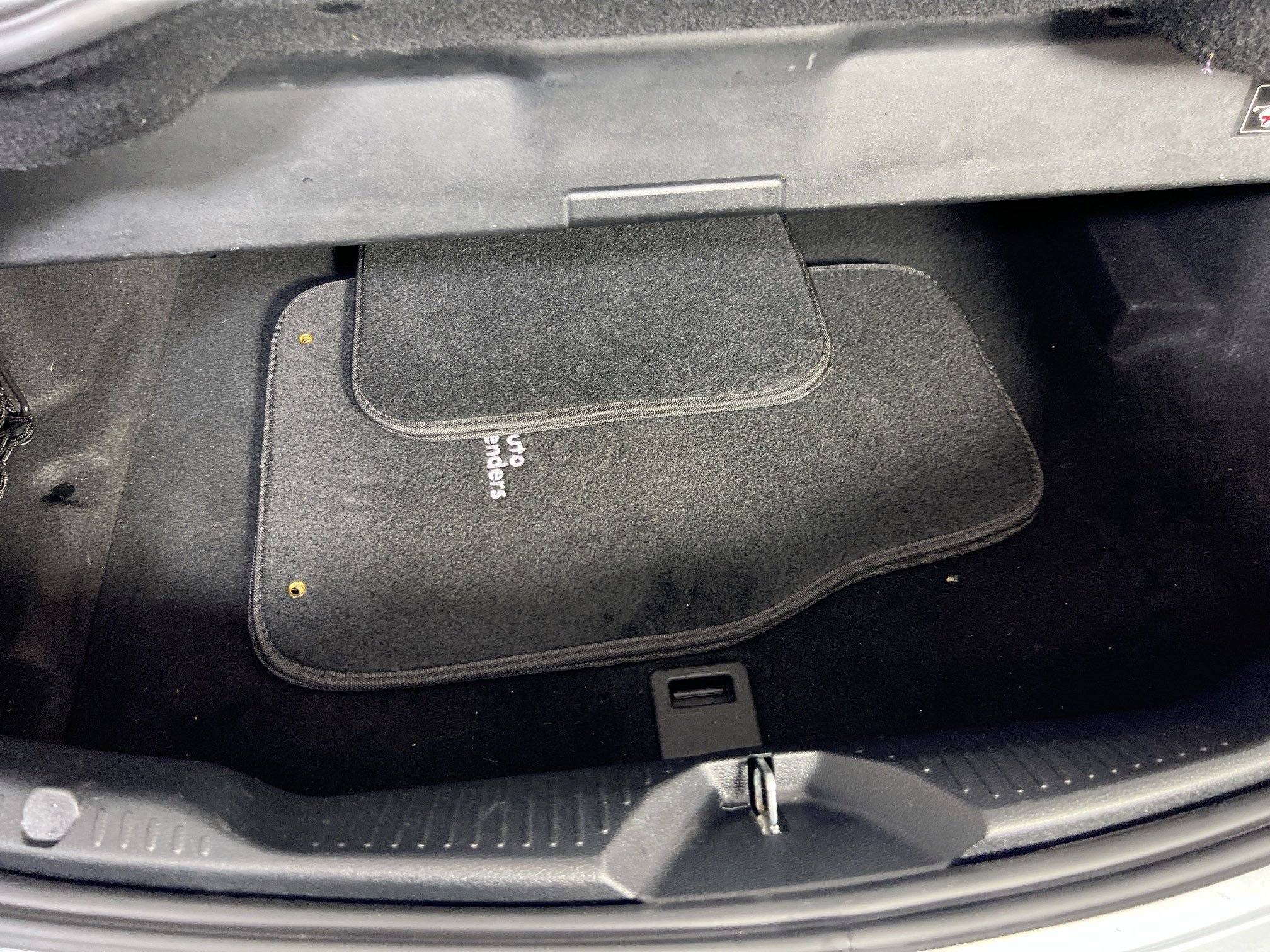 Used 2017 Mercedes-Benz C 300 4MATIC Cabriolet image 26