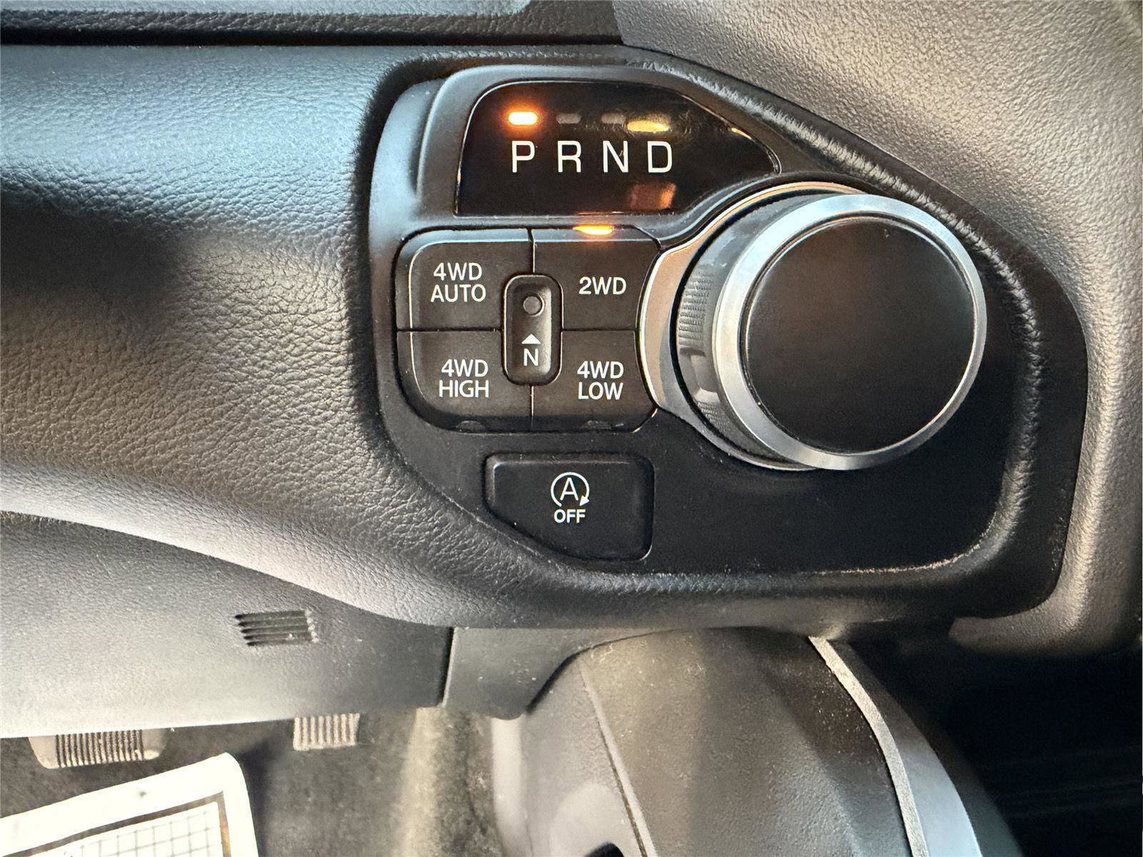 Used 2023 RAM 1500 Big Horn AWD/4WD image 16
