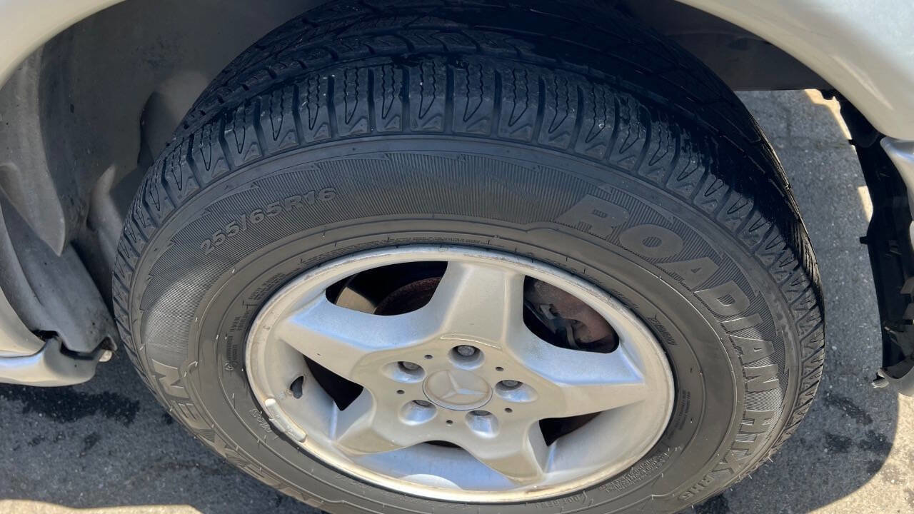 Used 1999 Mercedes-Benz ML 320 4MATIC image 28