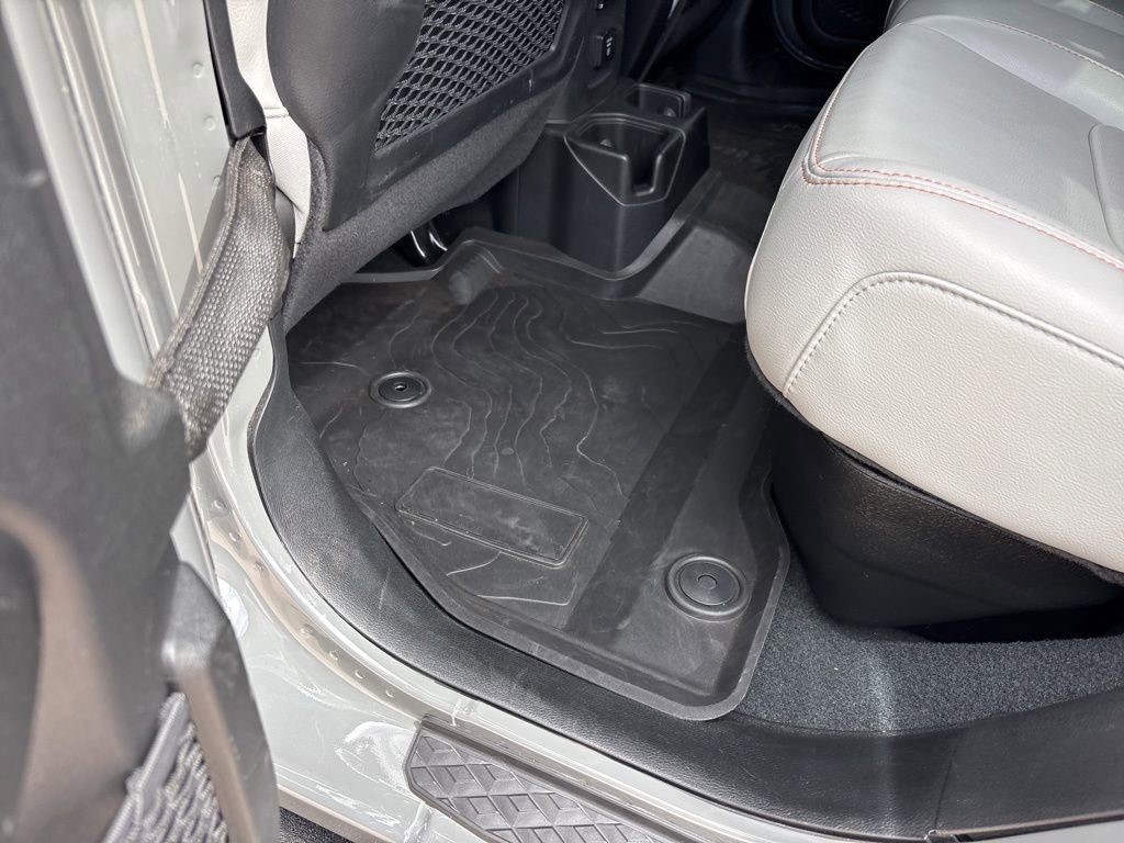 Used 2023 Jeep Gladiator Mojave w/ LED Lighting Group AWD/4WD image 20