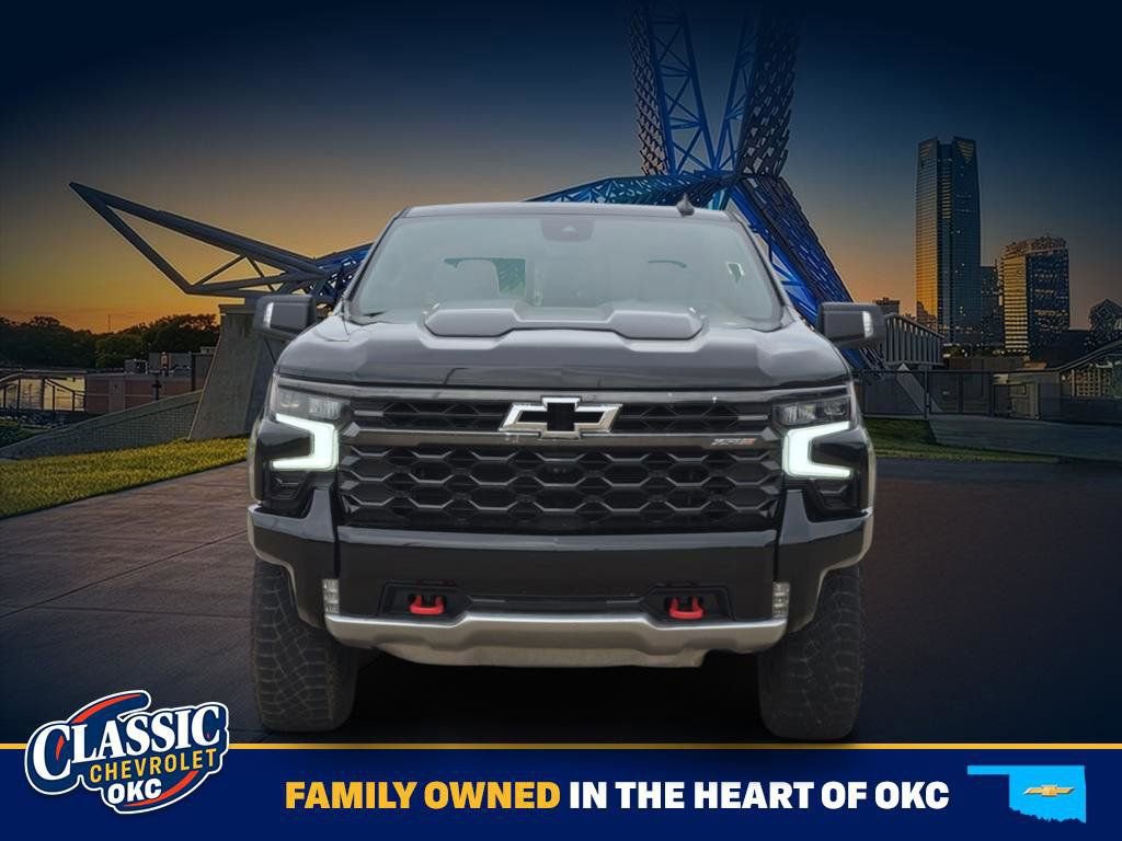 Used 2024 Chevrolet Silverado 1500 ZR2 w/ Technology Package AWD/4WD image 2