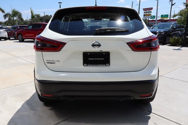 Used 2022 Nissan Rogue Sport S image 5