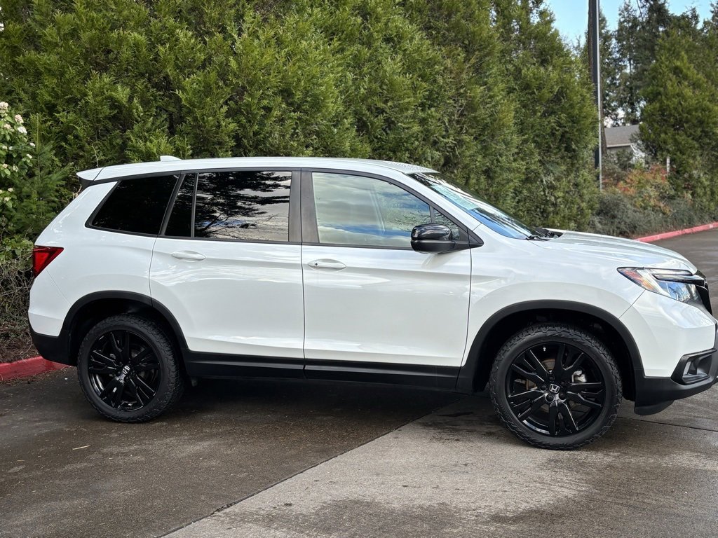 Used 2021 Honda Passport Sport image 11