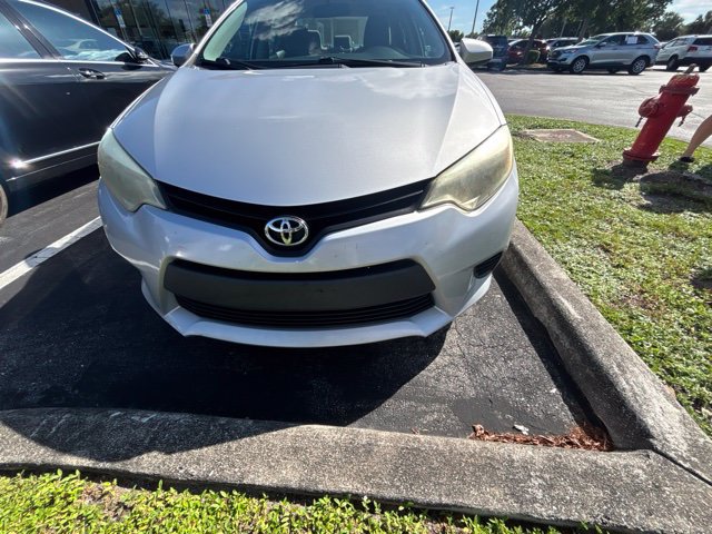 Used 2015 Toyota Corolla L FWD image 3
