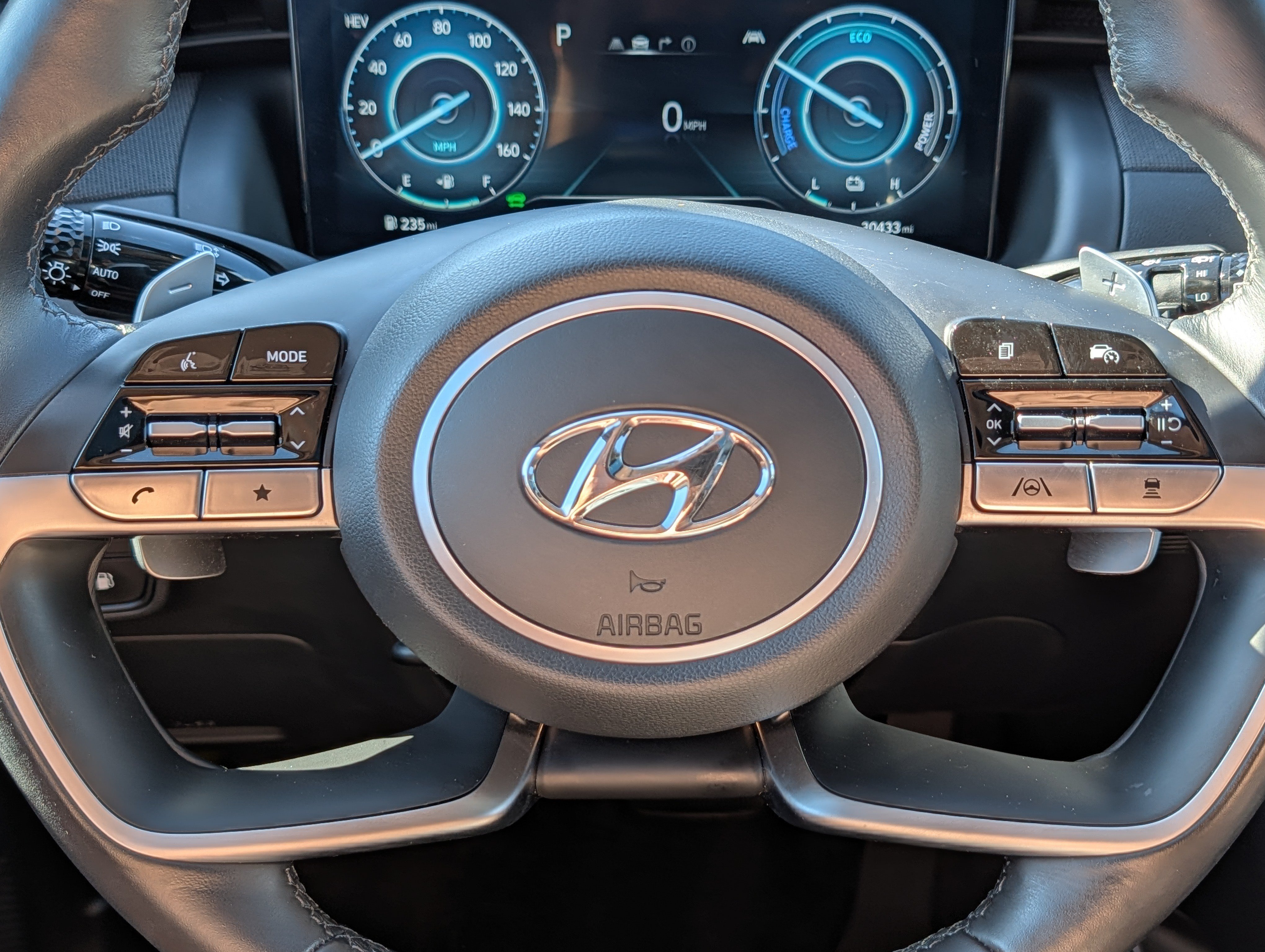 Certified 2024 Hyundai Tucson Limited AWD/4WD image 25