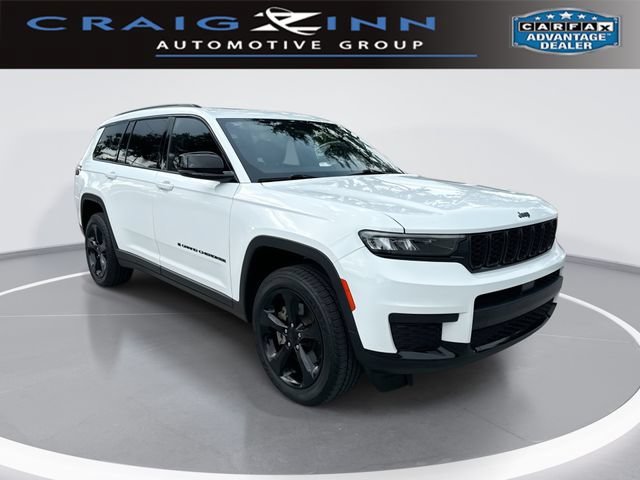 Used 2022 Jeep Grand Cherokee L Laredo RWD image 1