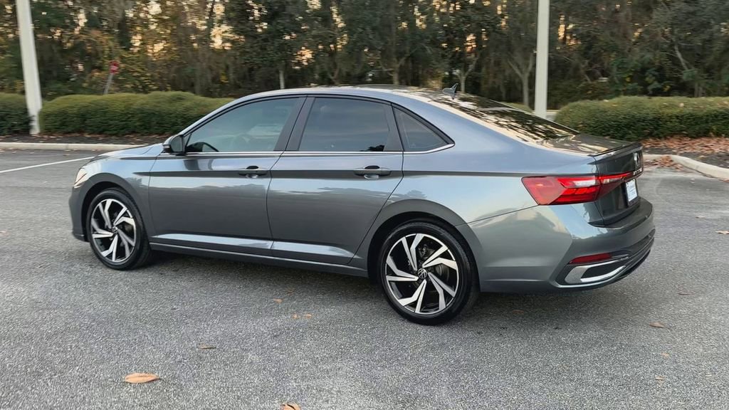 New 2026 Volkswagen Jetta SEL image 6