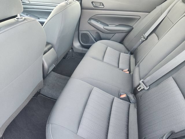 Used 2024 Nissan Altima 2.5 S FWD image 29