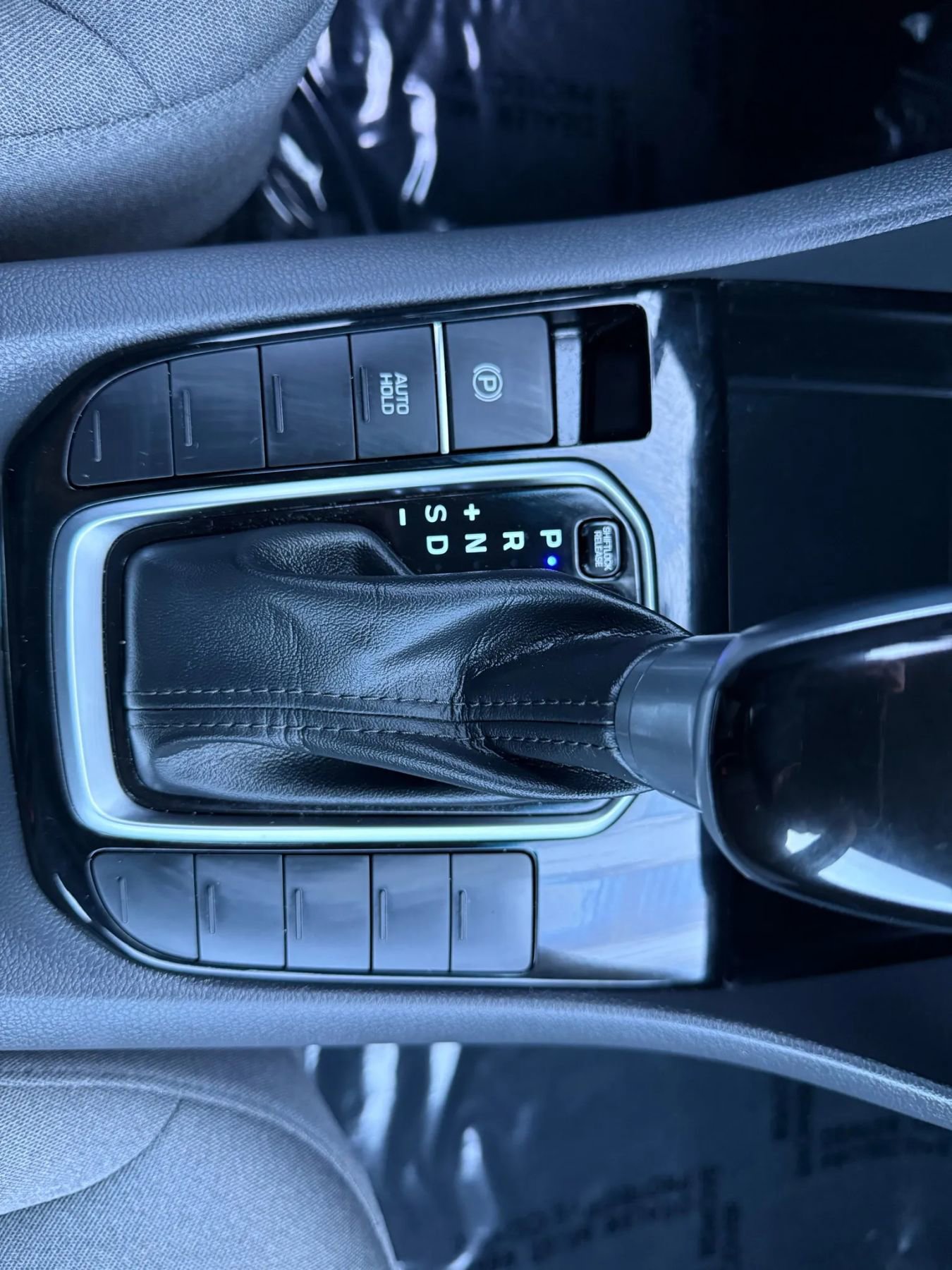 Used 2022 Hyundai Ioniq Blue image 26