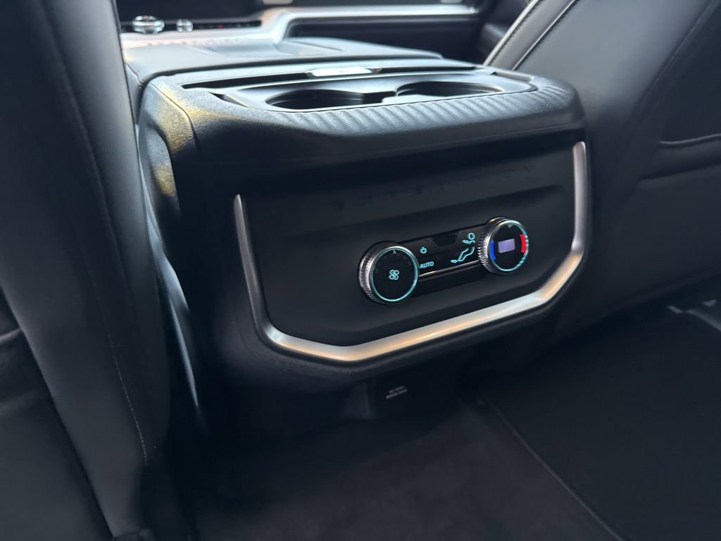 New 2025 Ford Expedition Active image 23