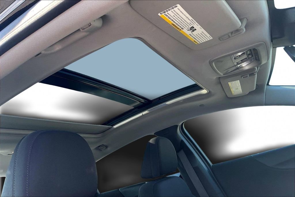 Used 2024 Chevrolet Malibu LT image 27