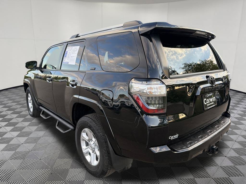 Used 2024 Toyota 4Runner SR5 Premium AWD/4WD image 5