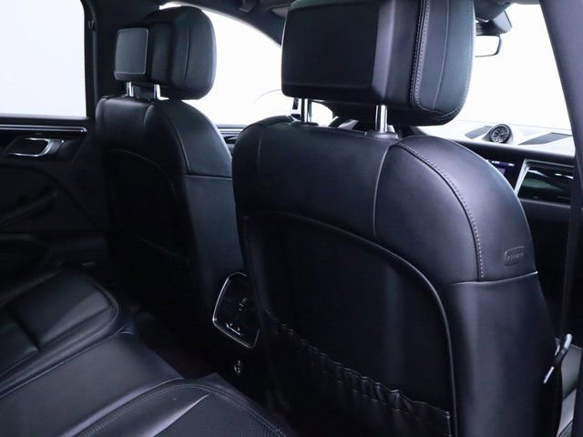 New 2024 Porsche Macan image 19