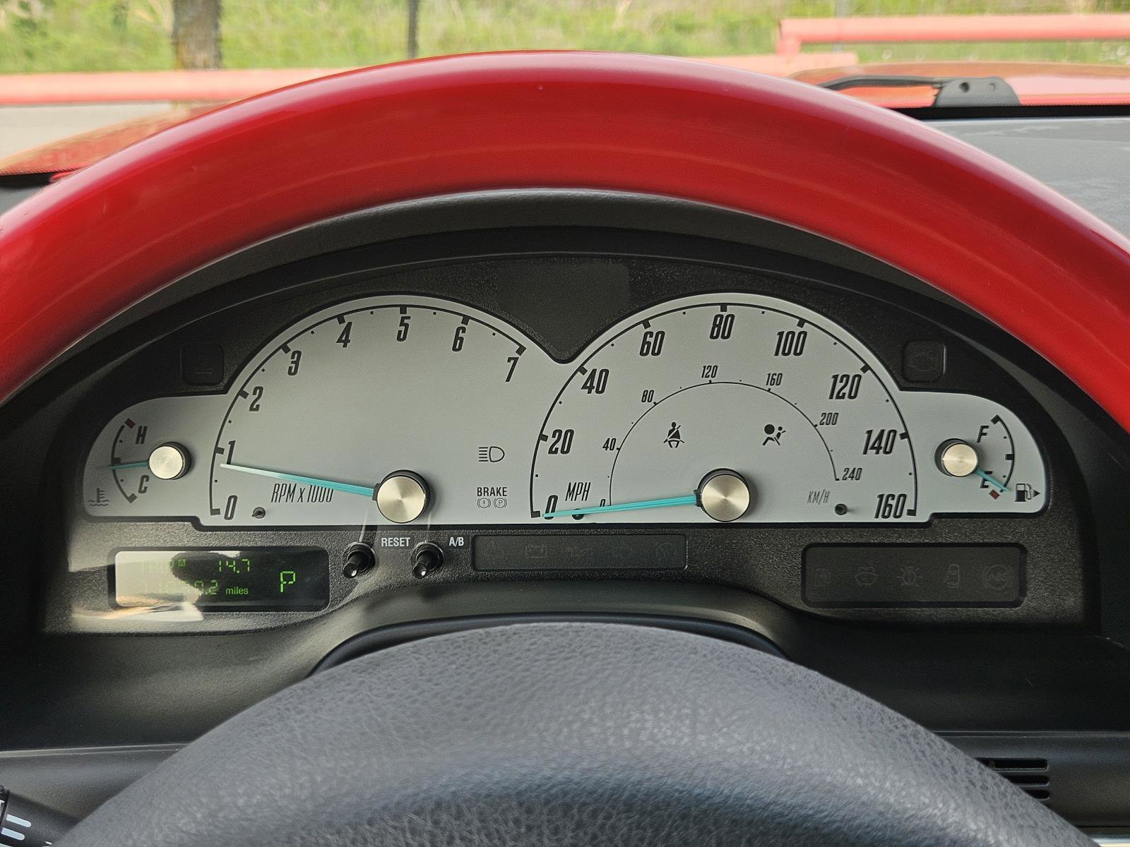 Used 2002 Ford Thunderbird RWD image 13