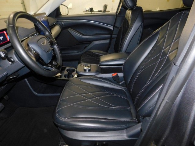 Used 2021 Ford Mustang Mach-E Select w/ Comfort/Appearance Package image 13