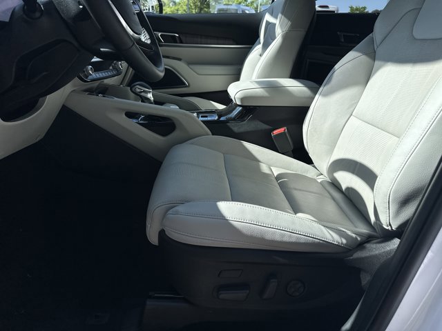 Certified 2023 Kia Telluride SX image 10