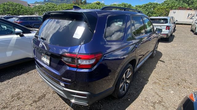 Used 2024 Honda Pilot Touring image 5