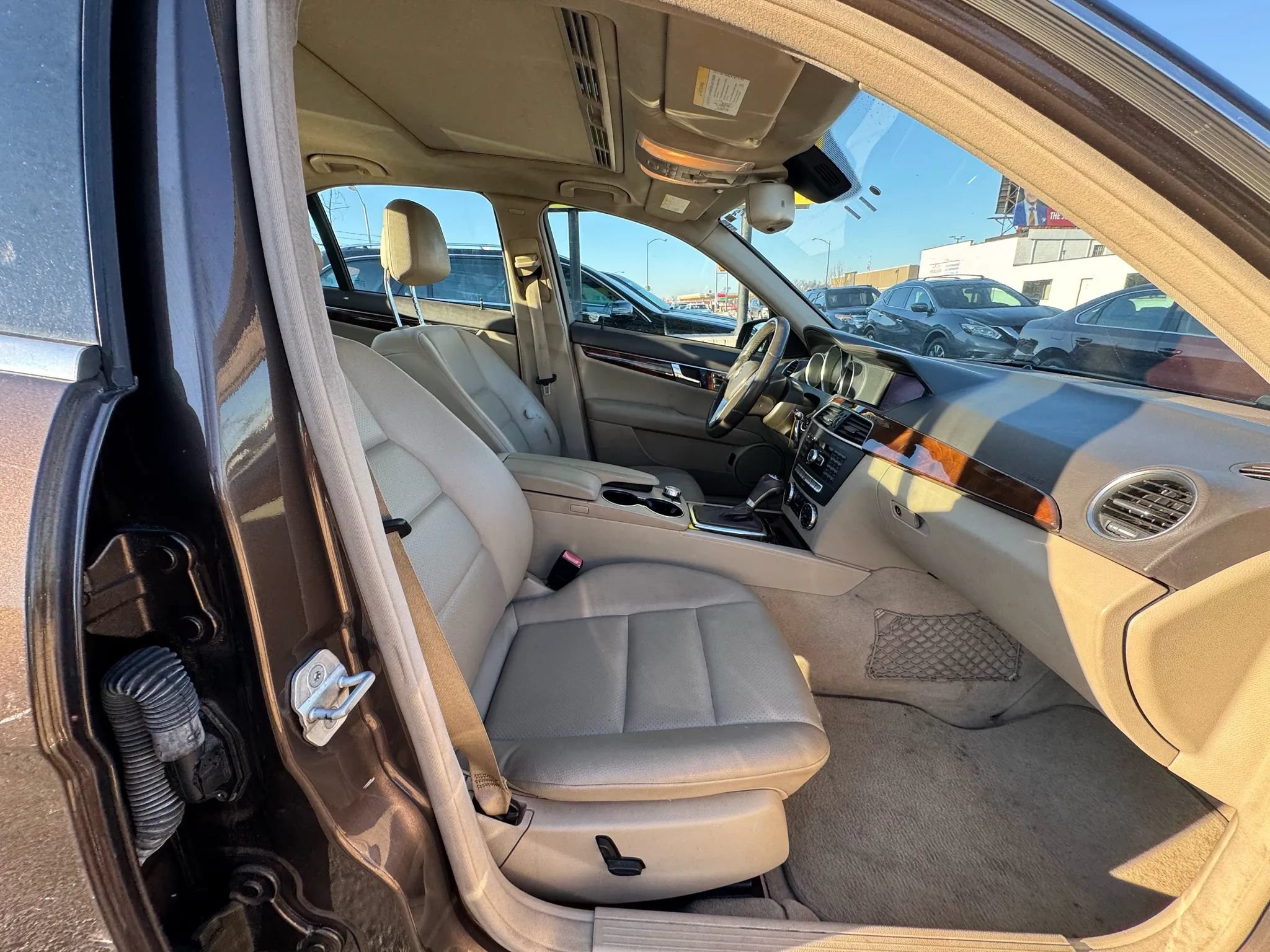 Used 2014 Mercedes-Benz C 300 4MATIC Sedan image 17