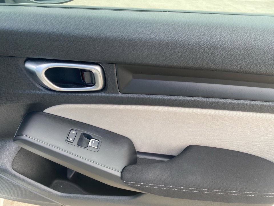 Certified 2023 Honda Civic LX image 35