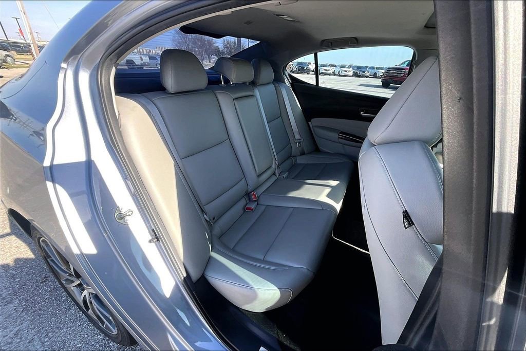 Used 2015 Acura TLX V6 image 37