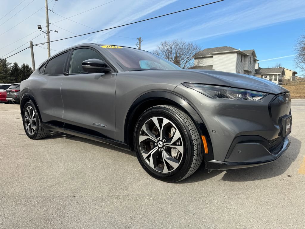 Used 2021 Ford Mustang Mach-E Premium image 3