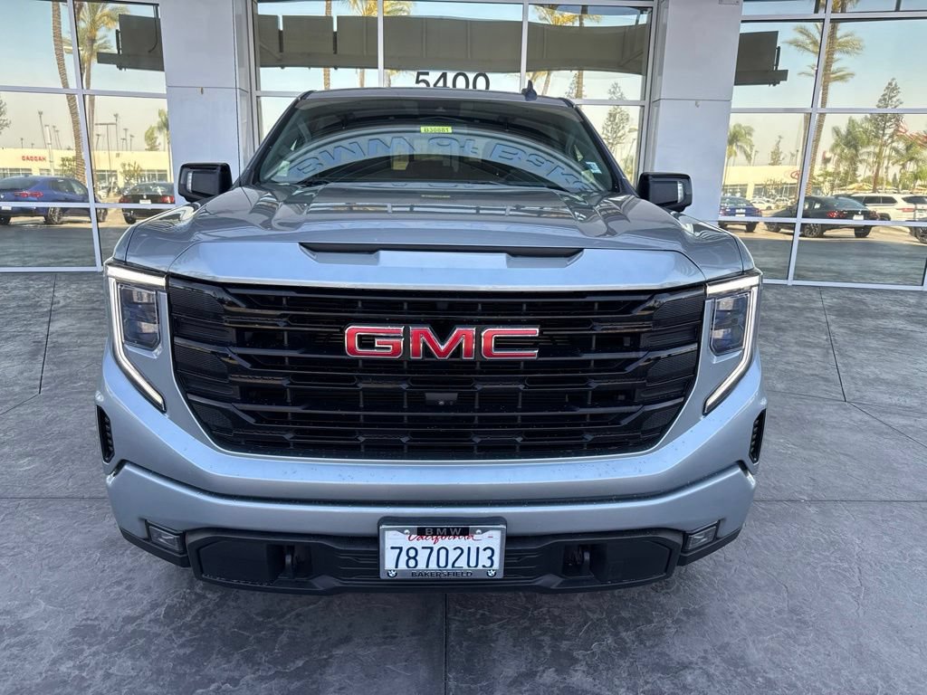 Used 2023 GMC Sierra 1500 Elevation w/ Elevation Premium Package AWD/4WD image 2