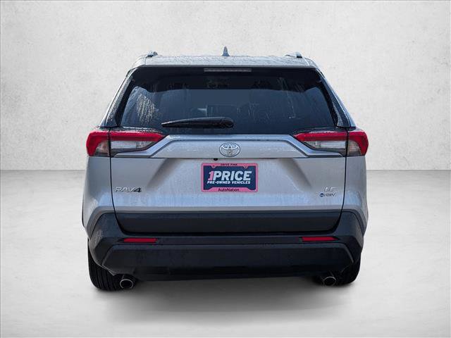 Used 2025 Toyota RAV4 LE image 7