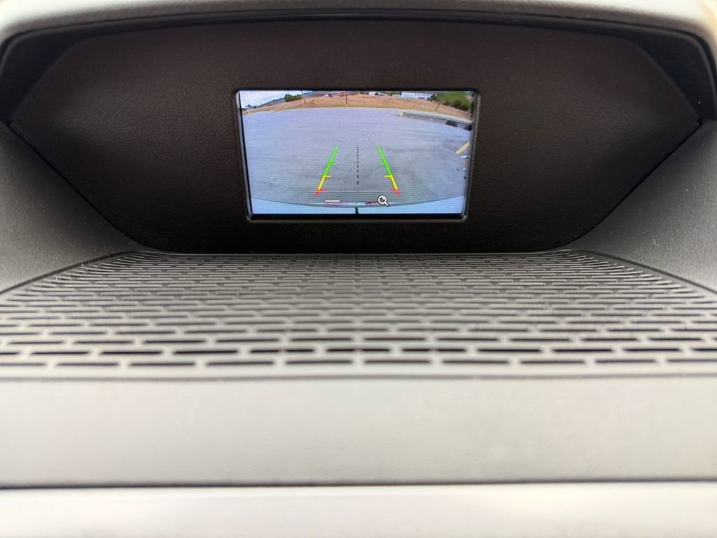 Used 2018 Ford Transit 150 XLT image 12