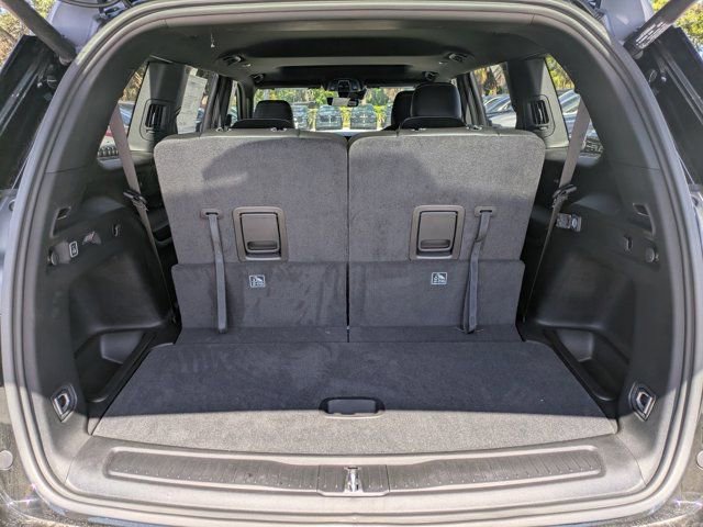 New 2025 Jeep Grand Cherokee L Altitude image 11