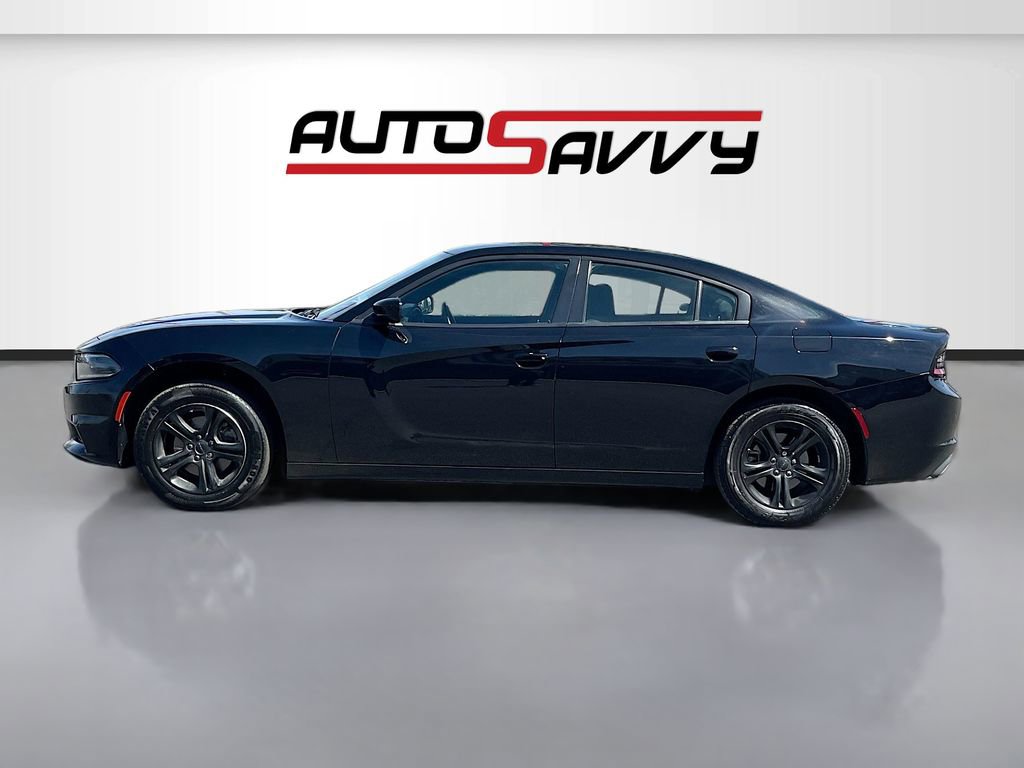 Used 2022 Dodge Charger SXT RWD image 4