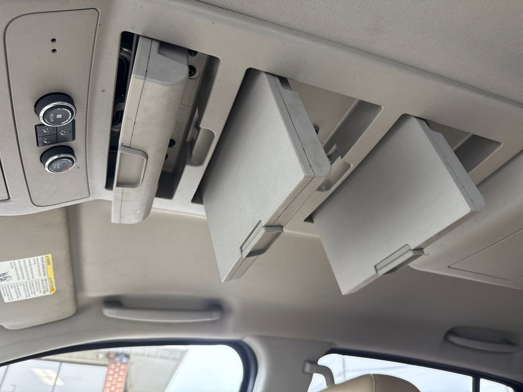 Used 2015 Nissan Armada Platinum image 34