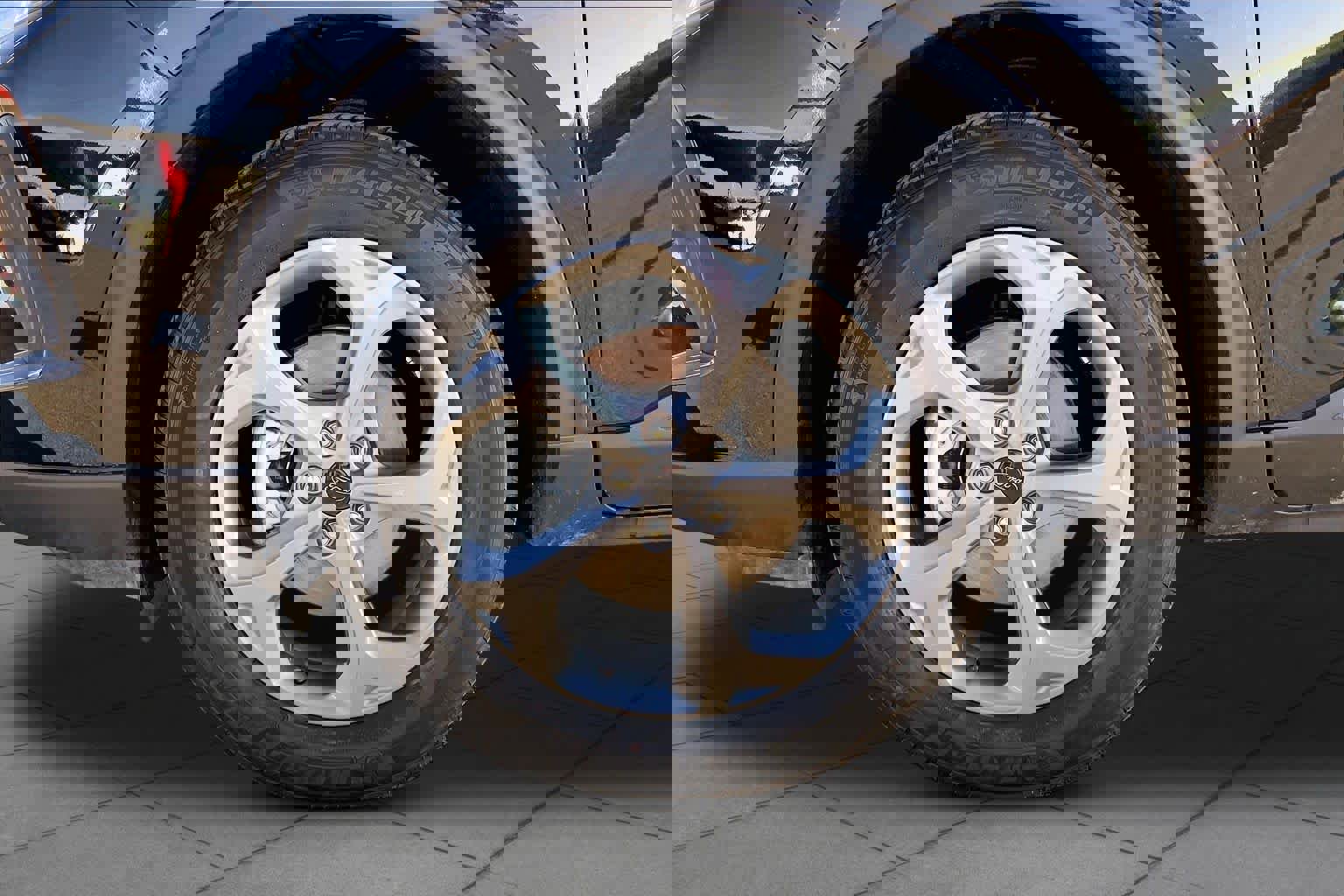 Used 2025 Ford Escape ST-Line AWD/4WD image 11