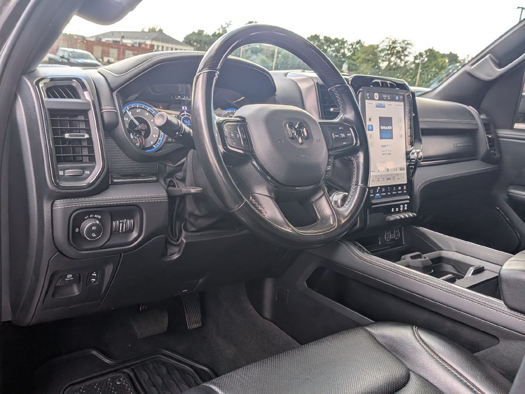 Used 2022 RAM 1500 Limited w/ Body-Colour Bumper Group AWD/4WD image 9