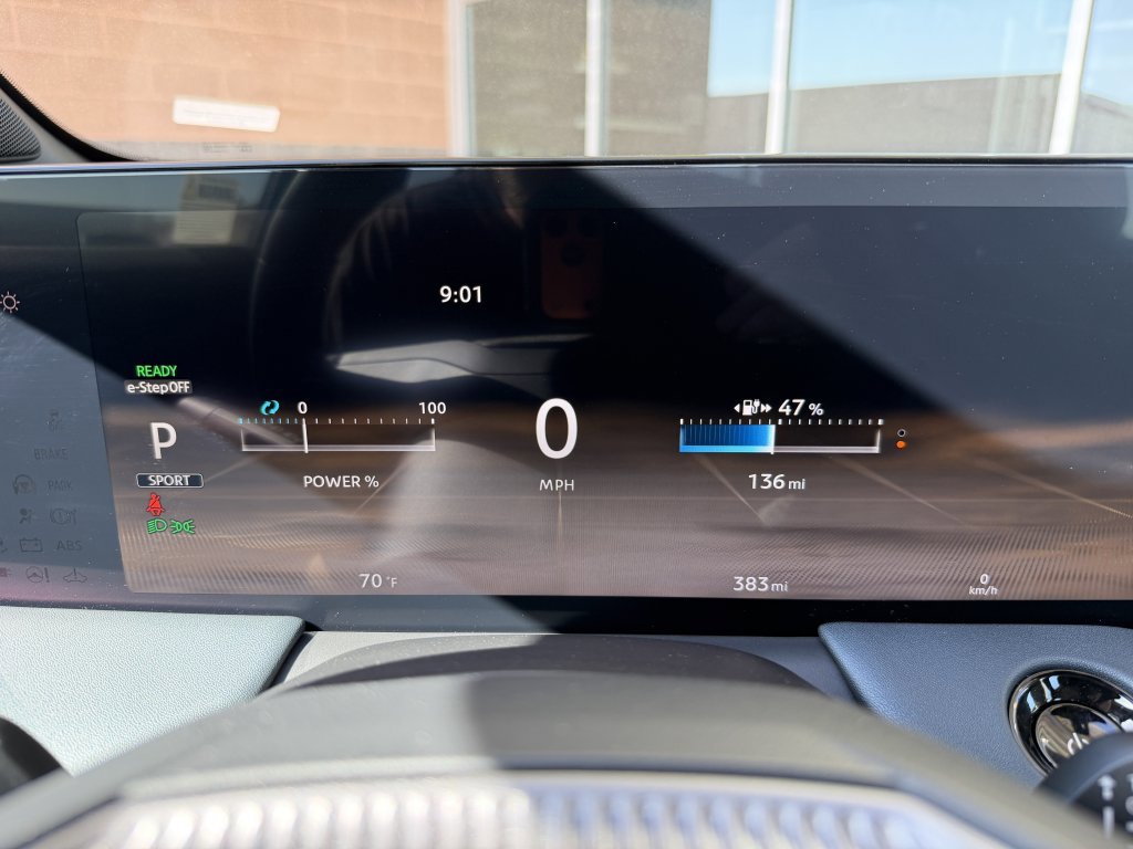 Used 2026 Nissan Leaf SV+ w/ Floor Mat Package (SV+) FWD image 17