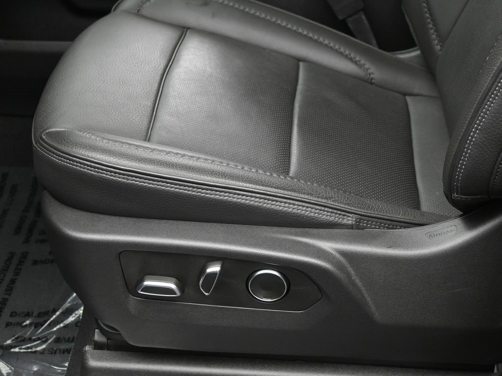 Used 2024 GMC Sierra 1500 Denali w/ Technology Package image 19