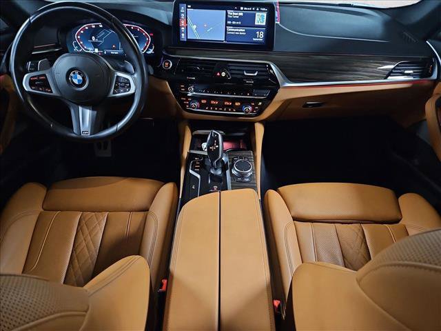 Used 2021 BMW 540i w/ M Sport Package RWD image 19