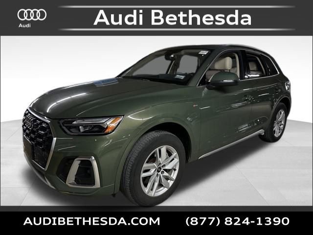 Used 2023 Audi Q5 2.0T Premium w/ Convenience Package image 3