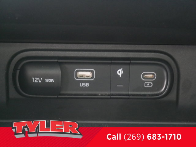 Used 2024 Kia Sportage X-Line w/ X-Line Premium Package AWD/4WD image 32