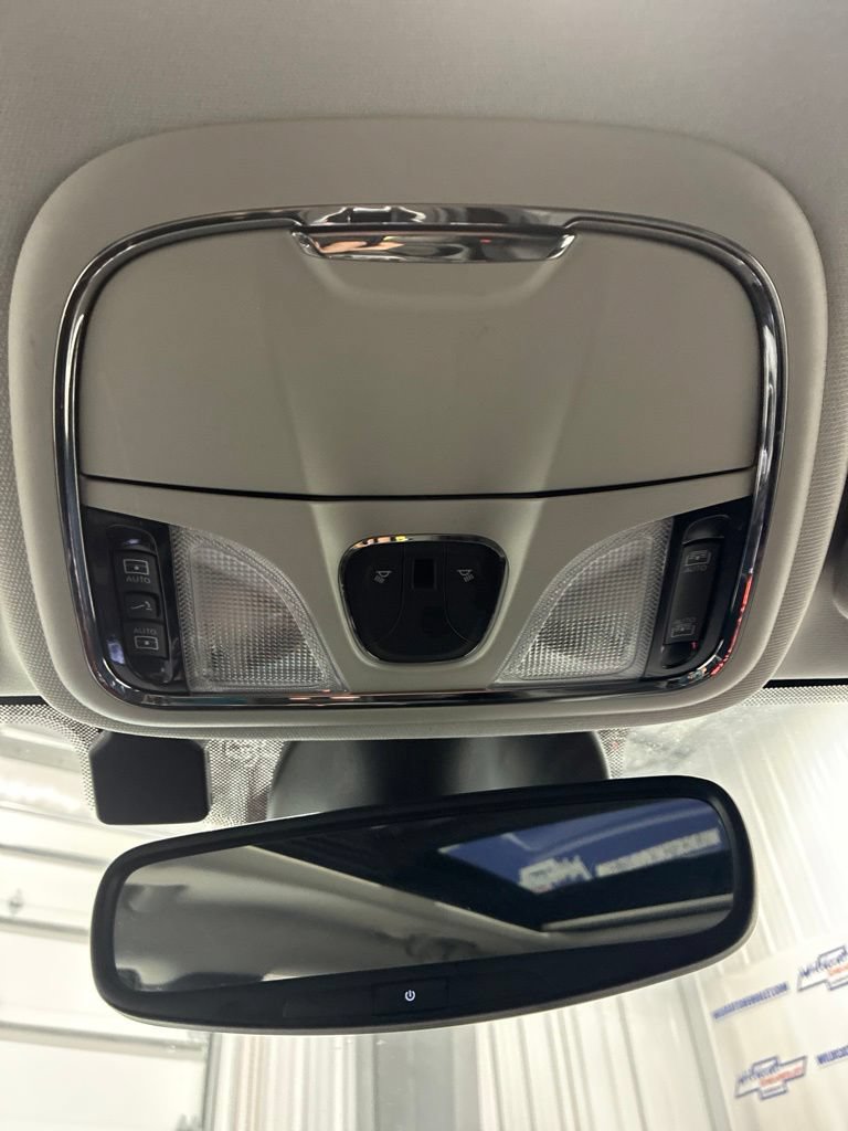 Used 2021 Jeep Cherokee Limited AWD/4WD image 32