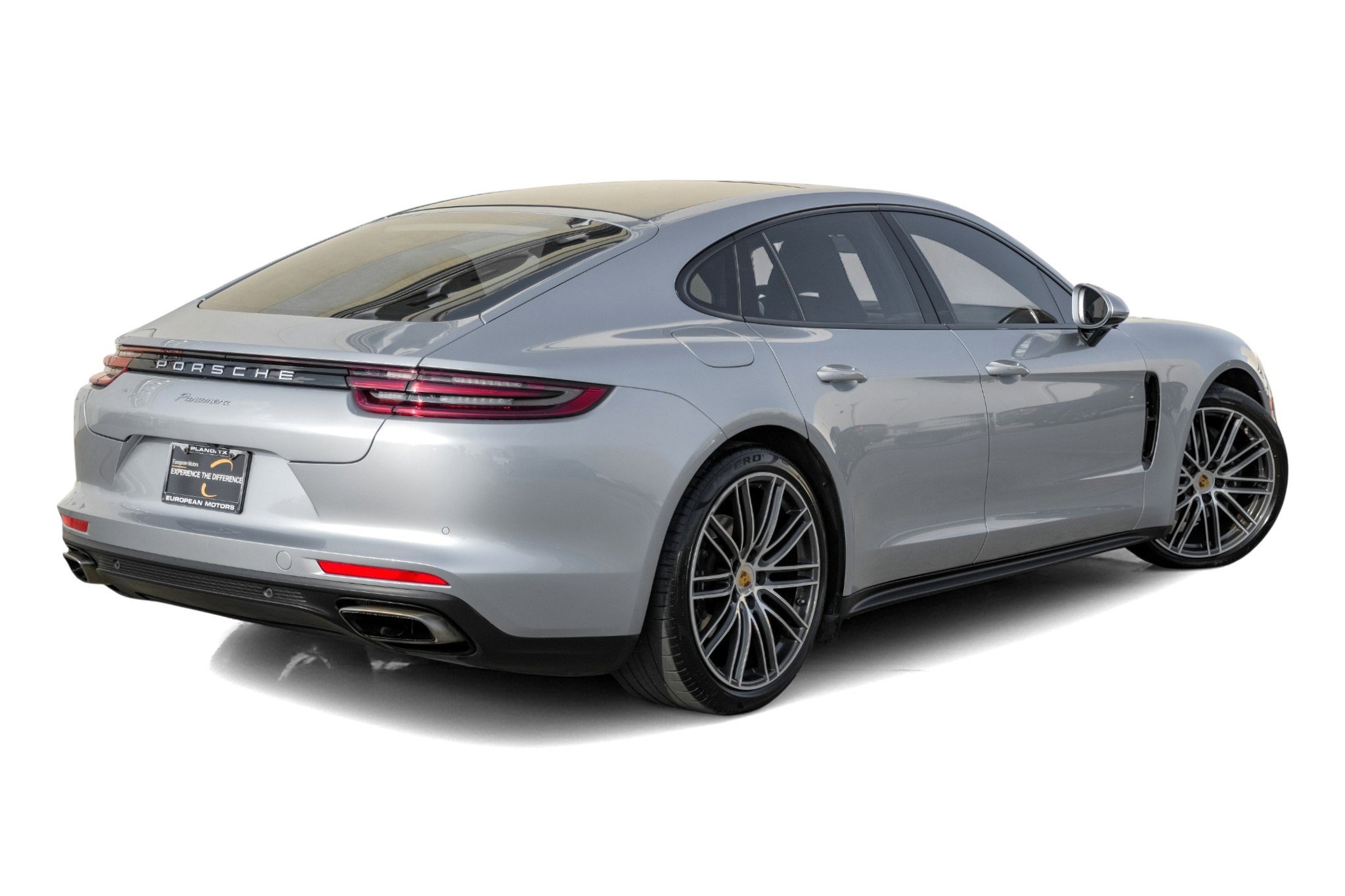 Used 2018 Porsche Panamera image 7